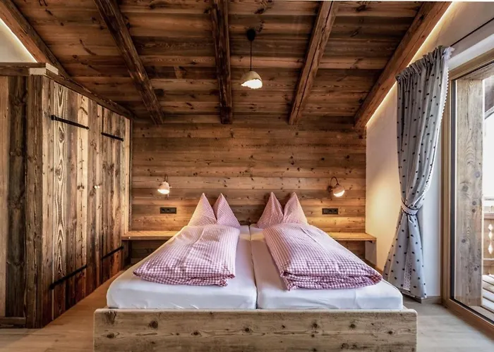 Hauserberg هاوس إم إنيستال